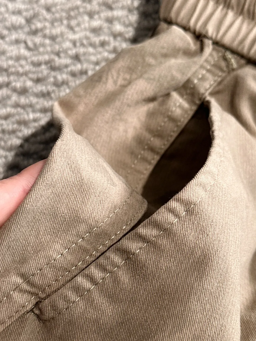 🅿️330 next day shipping, high-end goods, Stone Island 2025 spring and summer new elastic band casual shorts, counter-customized fabrics, high breathability and comfort, impeccable details, brand element design concept, reflecting high quality. It feels delicate and soft! It presents a casual cut and the upper body shape is great! Size: M-4XL